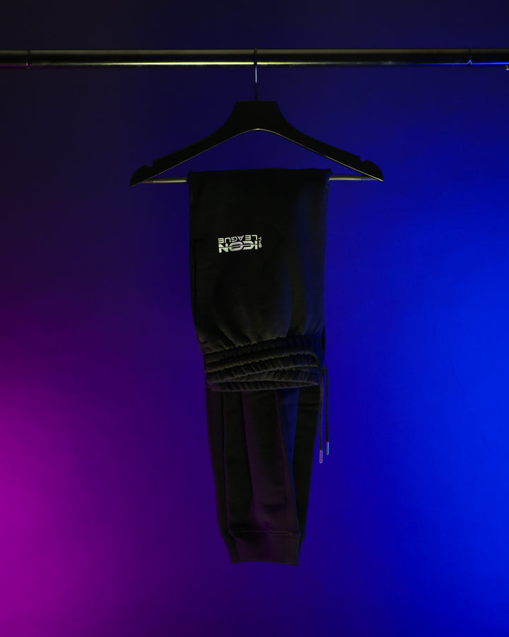 Pants - Weißes Logo