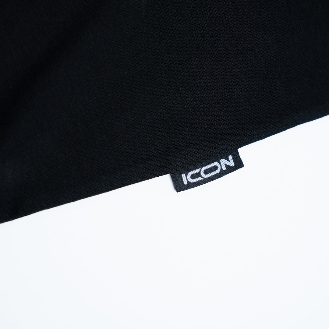 T-Shirt mit weißem Logo (Premium)